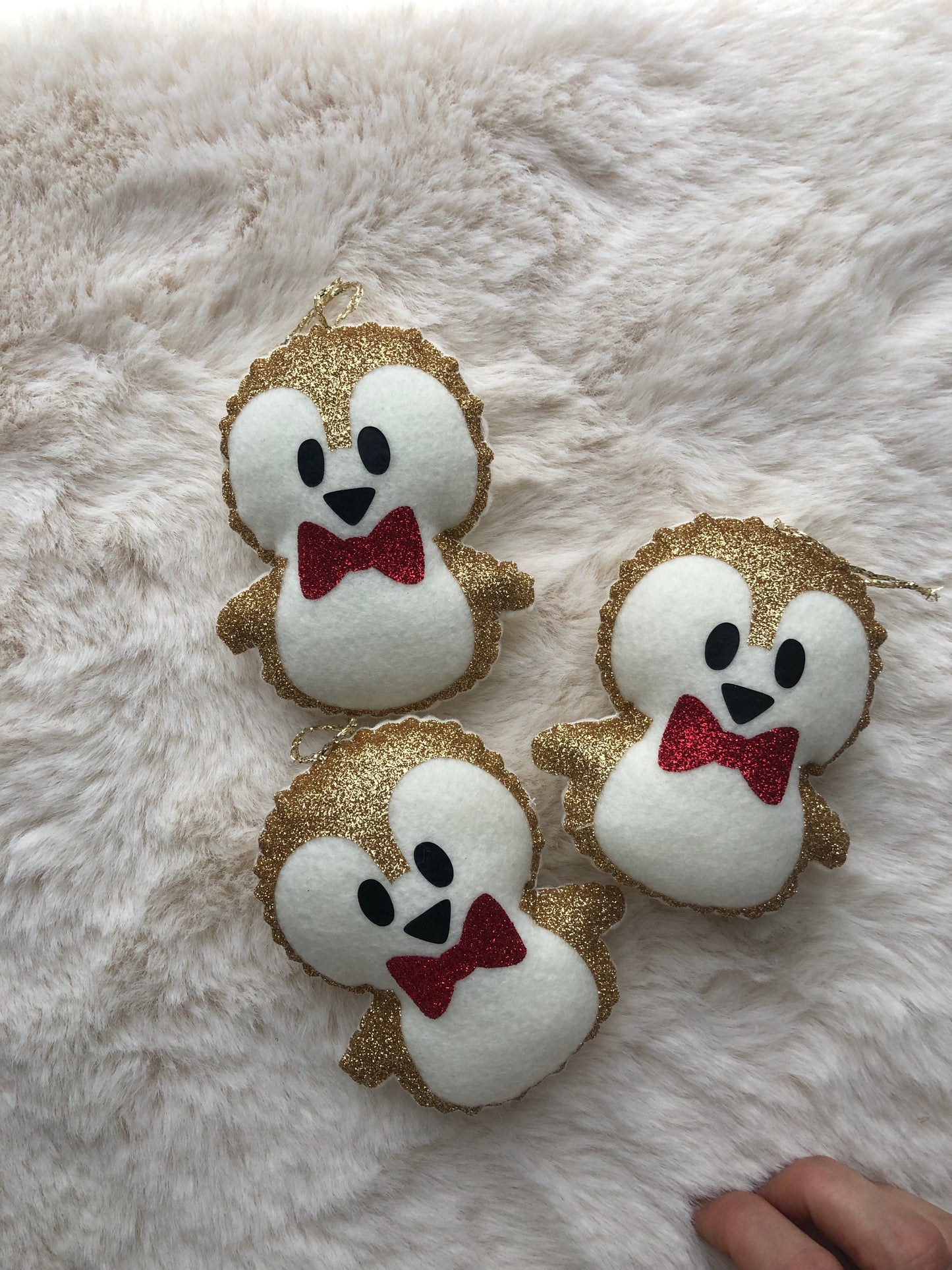 Boule de Noël Pingouin – Fait main en feutrine