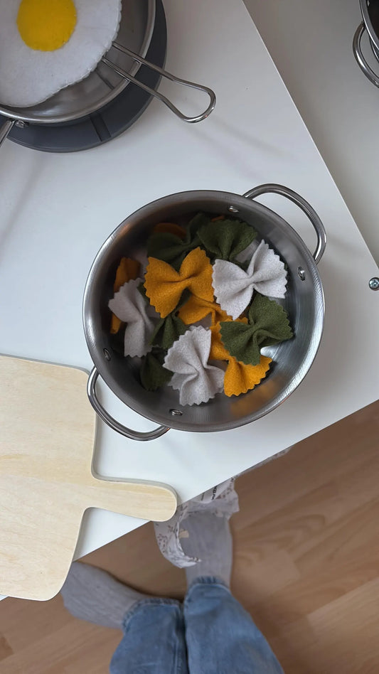 Paquet de pâtes en feutrine - farfalles multicolor